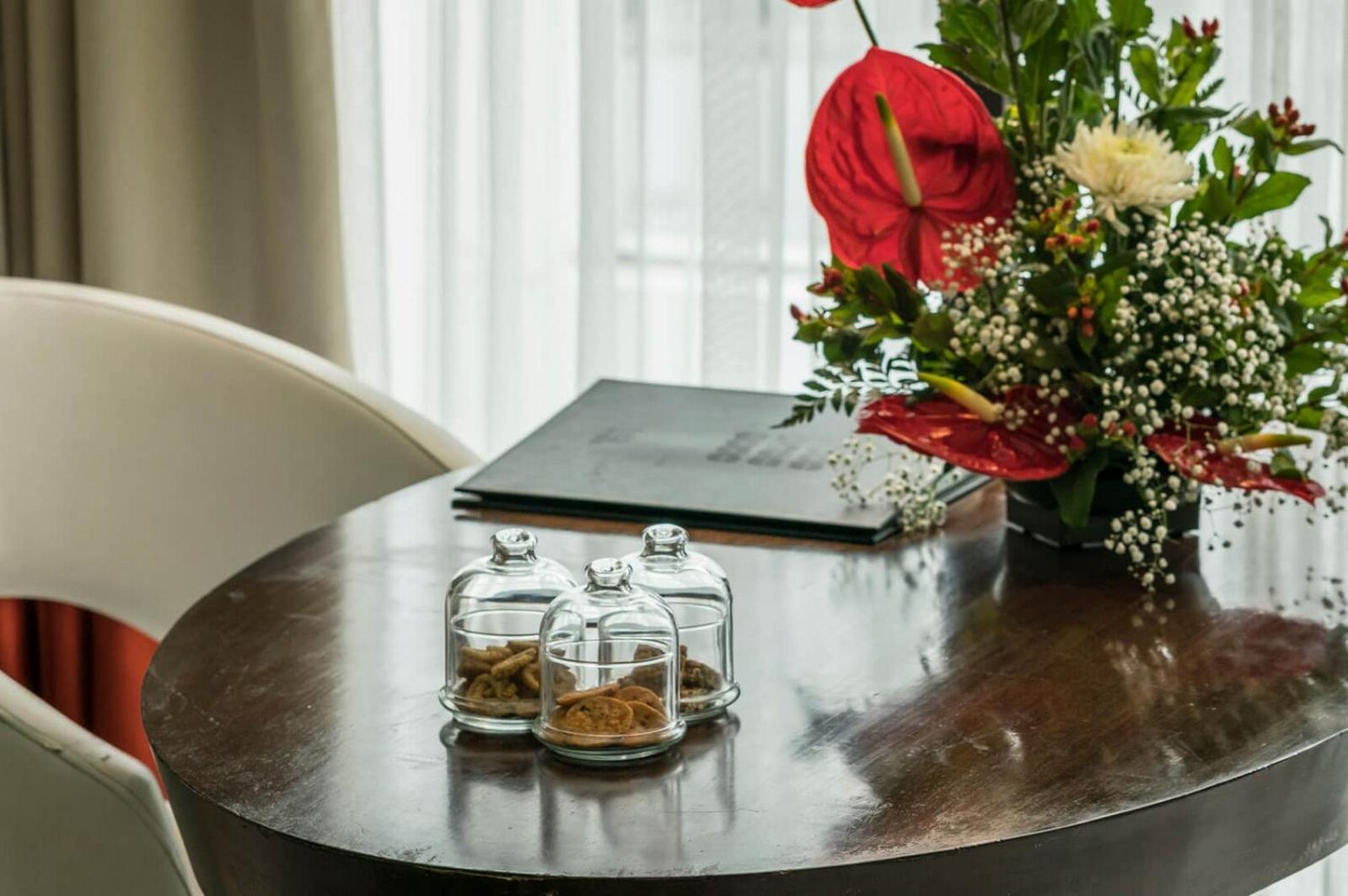 Hotel Olive Aaero Near Igi Airport